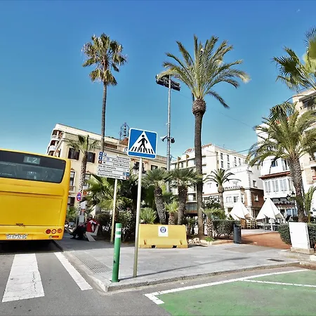 Homeholidaysrentals Casals *